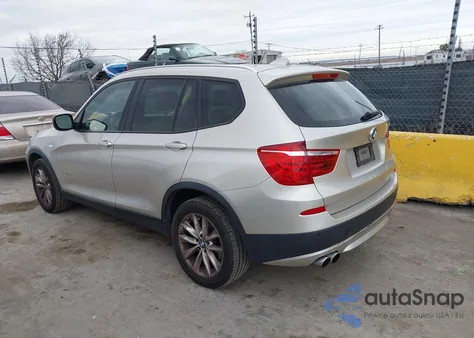 2014 BMW X3 xDrive28I z USA, uszkodzony, nr VIN 5UXWX9C57E0D41843